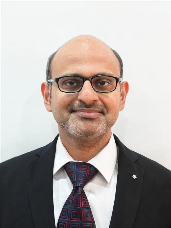 Dr. Nikhil  Kedia